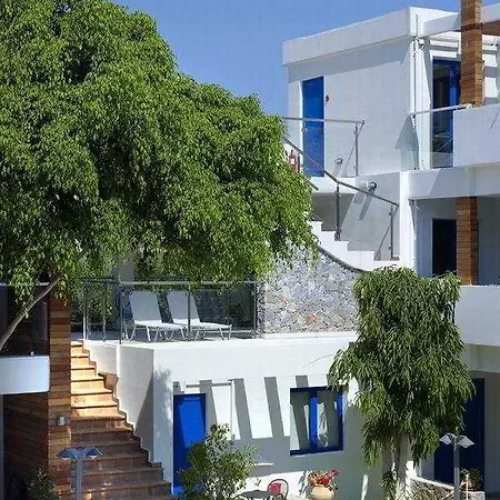 Minos Village 3*